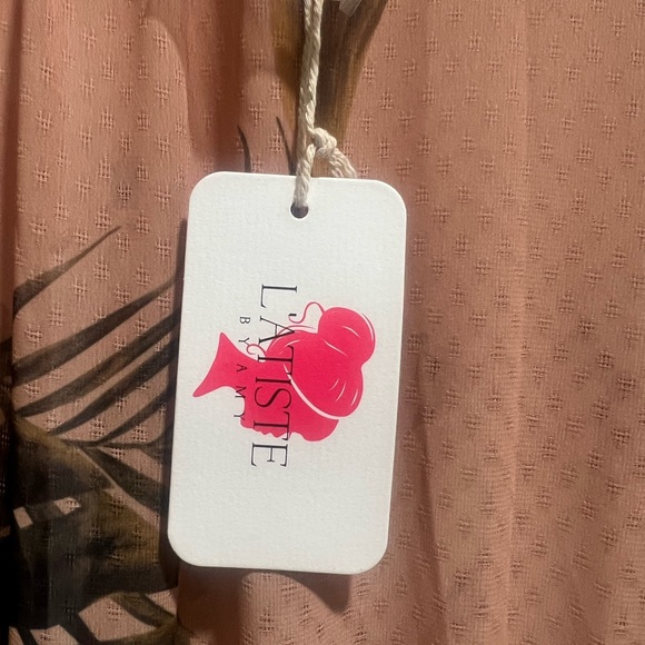 Batiste by Amy long sleeve dress - Picture 2 of 7